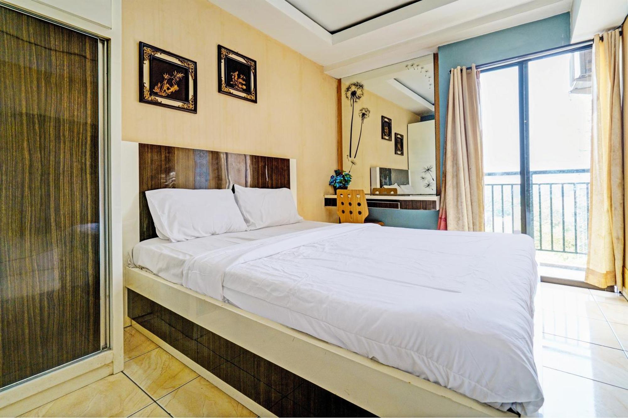 Oyo Life 93170 Apartement Gateway Cicadas By Mr Pro Bandung Exterior foto