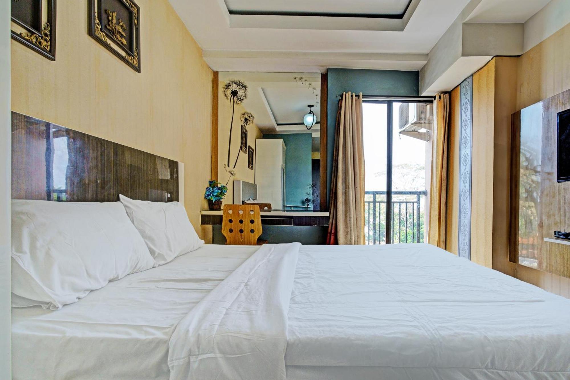 Oyo Life 93170 Apartement Gateway Cicadas By Mr Pro Bandung Exterior foto